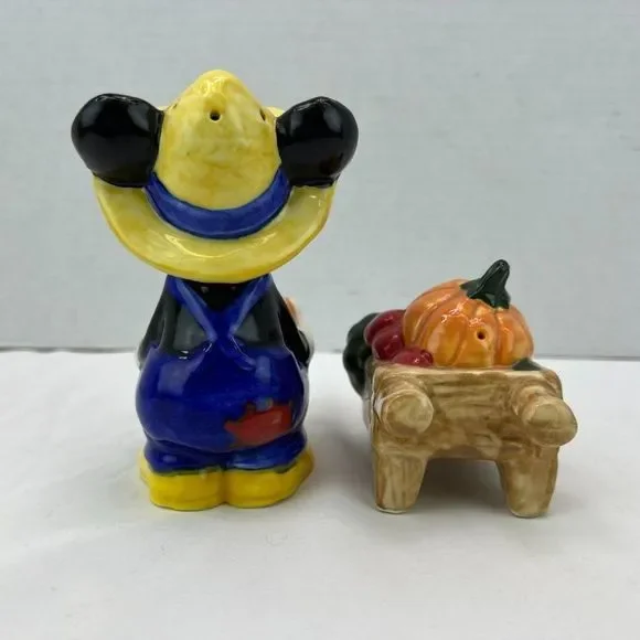 Homegrown Mickey Salt & Pepper Set Thanksgiving Fall Harvest Rare Treasure Craft - Picture 4 of 6